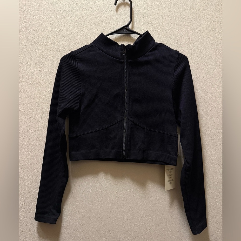 Forever 21 Black Cropped Bomber Jacket
